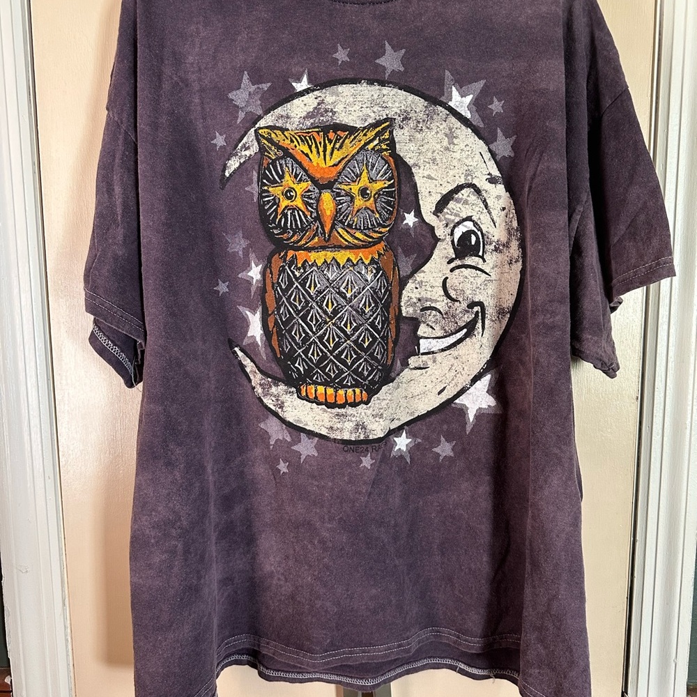 Gildan Starry Night Graphic Tee